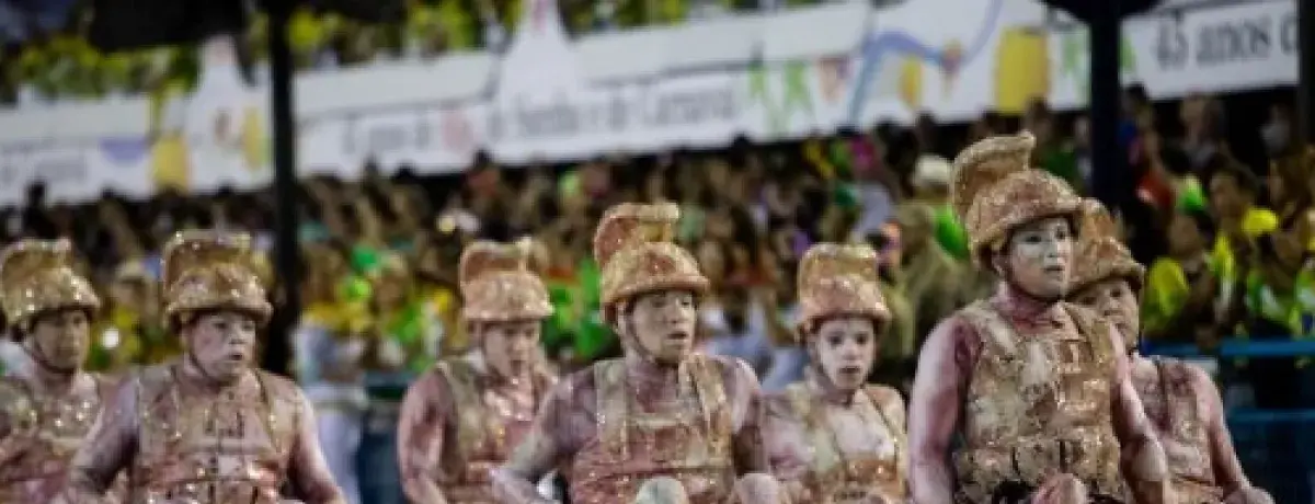 Vantagens de ter uma cadeira de rodas personalizada no carnaval
